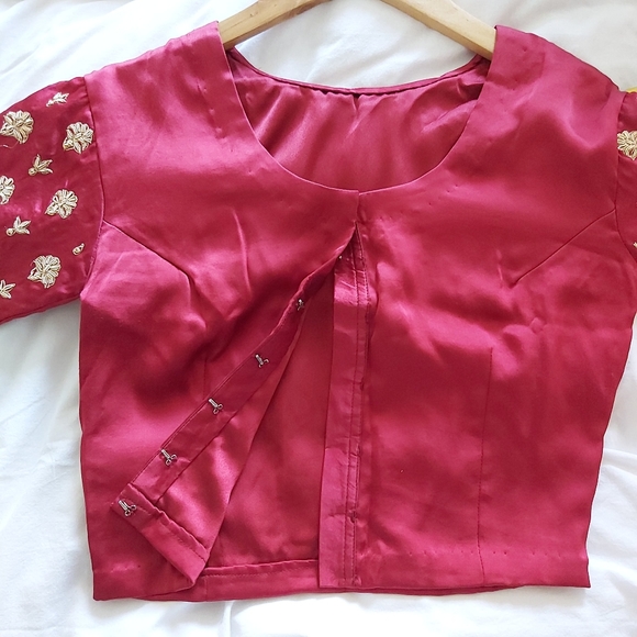 Vintage Silk Indian Bridal Lehenga 3 Piece Set - Picture 10 of 16